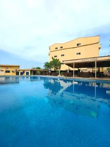 Bazén v ubytování Ivy Hotel Awolowo nebo v jeho okolí
