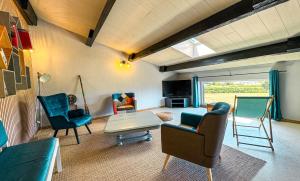 Galeriebild der Unterkunft Loft haut de gamme avec jacuzzi à Trélévern in Trélévern