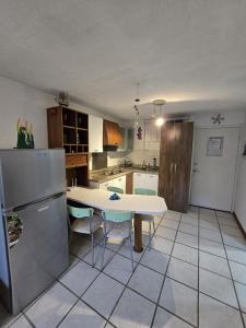 Η κουζίνα ή μικρή κουζίνα στο Appartamento 2 persone La Marina