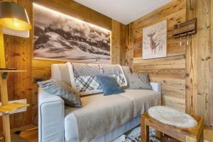 Gallery image of La chambre d'Emilie - romantic room in Valtournenche