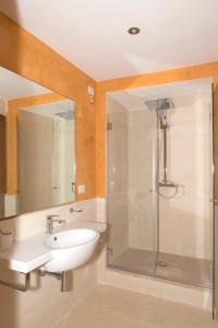 Kúpeľňa v ubytovaní Relais Carlo V - Palazzo Storico + 14 fotografií