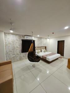 Katil atau katil-katil dalam bilik di hotel leo