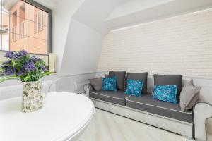 Część wypoczynkowa w obiekcie Apartments Tartaczna 2 - Gdansk Old Town by Noclegi Renters