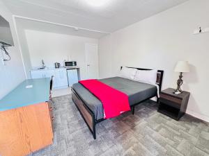 Gallery image of 6267 Persepolis Inn in Niagara Falls