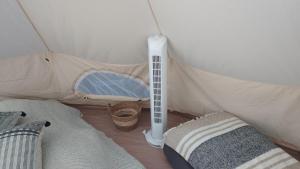 Postel nebo postele na pokoji v ubytování tipi nature, spa privé