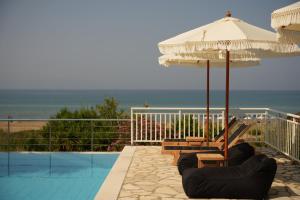 Gallery image of Marina Bay Hotel in Ratzaklíon