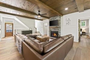 Φωτογραφία από το άλμπουμ του Lakeside Retreat σε Jacksboro