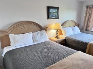 Gallery image of 6267 Persepolis Inn in Niagara Falls