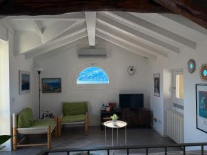 Φωτογραφία από το άλμπουμ του Skyway apartment with private lake view terrace στο Μπελάτζιο