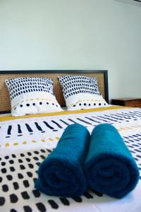 Ένα ή περισσότερα κρεβάτια σε δωμάτιο στο Villa Les Lilas - Spacieuse et lumineuse, jardin