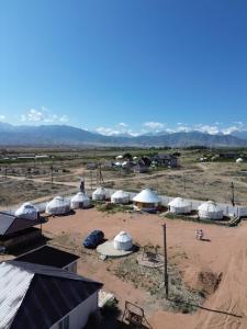 Gallery image of Guest house and Yurt camp "Ailuu" in Tong