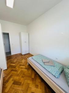 Postel nebo postele na pokoji v ubytování Leoben Top 6