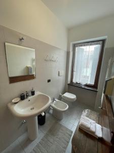 Koupelna v ubytování Il cortile da Tania + 8 fotografií