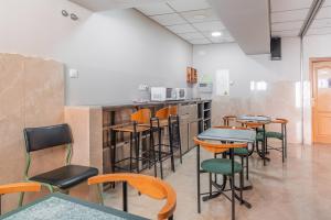 Imagen de la galería de Hostal El Bugar, en Teruel