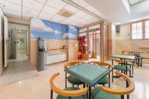 Kuchyň nebo kuchyňský kout v ubytování Hostal El Bugar