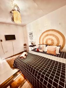 Postel nebo postele na pokoji v ubytování Pet Friendly Home in Tagaytay