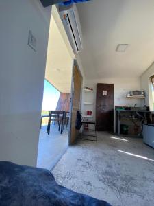 Η κουζίνα ή μικρή κουζίνα στο Cabañas El Yaguaron