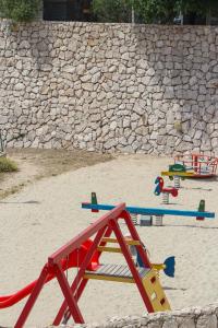 Herní místnost nebo prostor pro děti v ubytování Vila Miniatura Luxury Mobile Home in Camp Oaza Mira