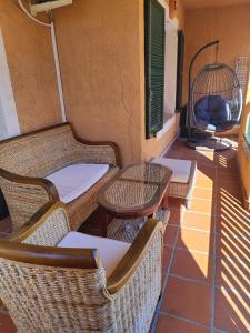 Posedenie v ubytovaní Pueblo Mascarat, 50 m al mar, 3 piscinas
