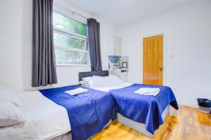 Postel nebo postele na pokoji v ubytování Georgian Hotel