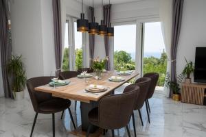 Ruang duduk di Holiday Home Passamonte