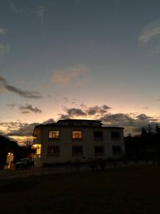 Foto dalla galleria di Serravalle a Guano