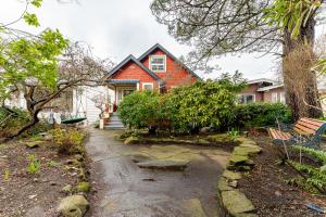 Сад в Garden suite on Trinity St