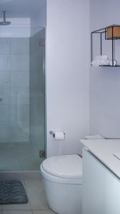 Un baño de Man Cave