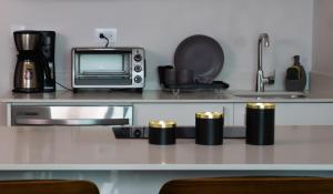 Una cocina o cocineta en Man Cave