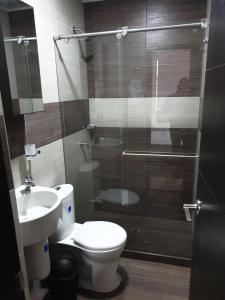 Koupelna v ubytování Hotel Girón Plaza