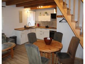 Kuchyň nebo kuchyňský kout v ubytování Ferienhaus in Rethwisch