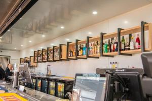 Terminus Hotel Yarrawonga酒廊或酒吧区
