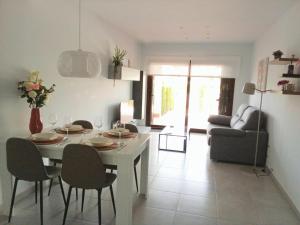 Gallery image of Apartamento moderno en San Juan de los Terreros con piscina y aire acondicionado - ES-376-7 in Pulpí