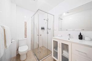 Vannituba majutusasutuses Wurtulla Happy Hideway - Pool & Pet Friendly