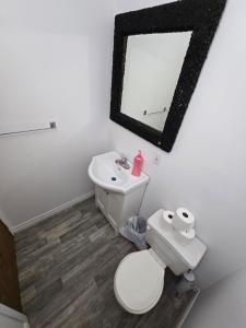 Ένα μπάνιο στο Charming Country Retreat with Scenic Views for 1 - 12 guests +23 φωτογραφίες