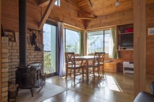 Posezení v ubytování Izumigo AMBIENT Azumino Cottage