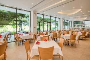 Restaurace v ubytování Caravia Beach Hotel