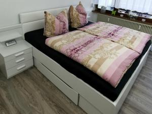 Postel nebo postele na pokoji v ubytování Ferienwohnung Hilde