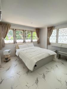 Φωτογραφία από το άλμπουμ του Near Airport 2nd room for 2,8K & 3rd for 1,8K & 4th only 300B INBOX! σε Sathani Ban Hua Mak +38 φωτογραφίες