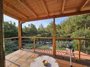 Balkón nebo terasa v ubytování PineSide Rooms