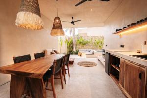Φωτογραφία από το άλμπουμ του Villa Numantia Stylish and Modern 2BR Villa with pool σε Kuta Lombok