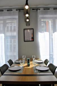 Fotografie z fotogalerie ubytování le SPARN - Votre cocon au coeur d'Epernay v destinaci Épernay