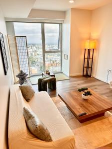 Φωτογραφία από το άλμπουμ του Center of Los Angeles Zen Suite 1Bed 1Bath Retreat στο Λος Άντζελες