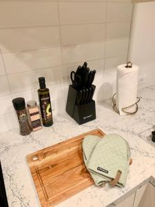 a counter with a cutting board on a counter top at Center of Los Angeles Zen Suite 1Bed 1Bath Retreat in Los Angeles