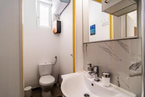 Ένα μπάνιο στο Flexible SelfCheckIns 103 - Zagreb - Centre - New