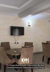 TV a/nebo společenská místnost v ubytování Daokem Hotel & Suite