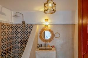 Vannituba majutusasutuses Riad Mokha Mokha & Spa
