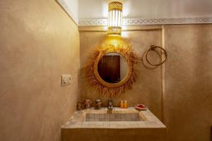 Vannituba majutusasutuses Riad Mokha Mokha & Spa