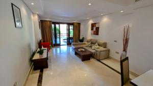 Posezení v ubytování Tranquil Beachfront Apartments Mar Azul Resort