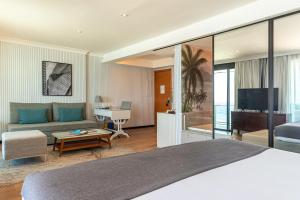 Uma área de estar em Pestana Rio Atlantica
